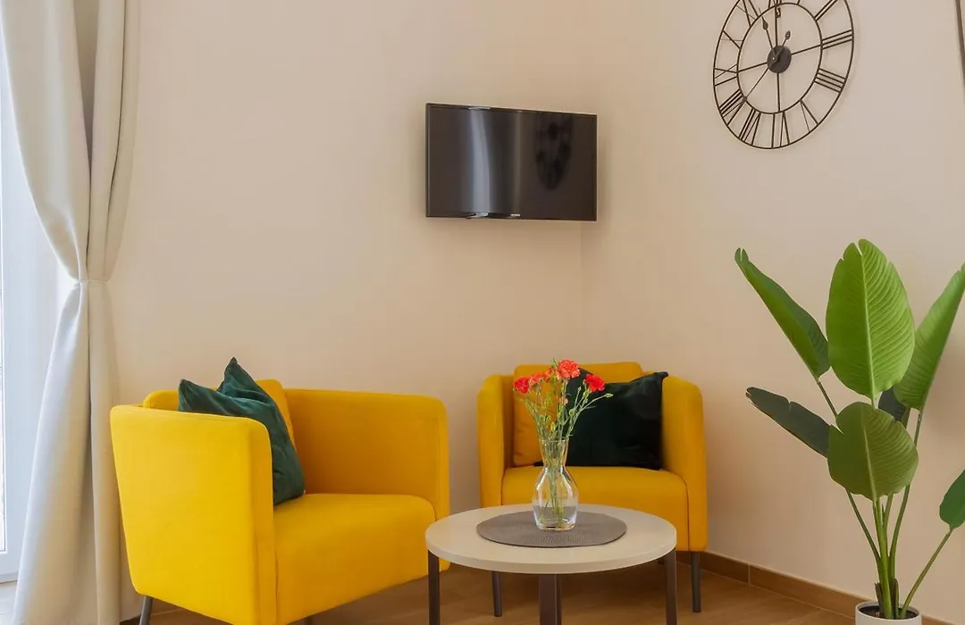 Musto Suites&Rooms-1