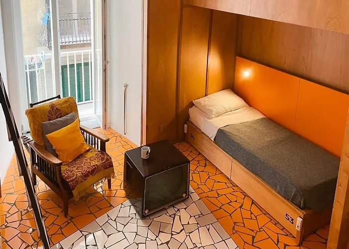Hotels With Four Stars Nap Spaccanapoli