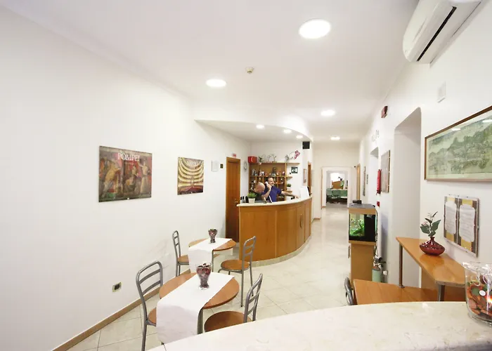 Hotel Jacuzzi: Hotel Zara Napoli